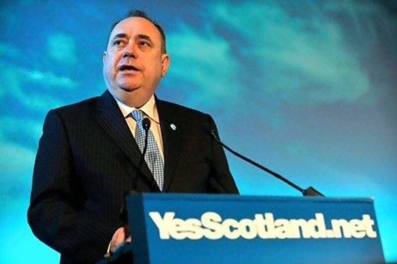 Scotland's First Minister Alex Salmond launches the 'YES' campaign for Scottish independence in Edinburgh, Scotland, on May 25, 2012. Scottish nationalists launched an official 'yes' campaign for independence on Friday ahead of a likely 2014 referendum on severing the more than 300-year-old union with England. AFP PHOTO / Andy Buchanan