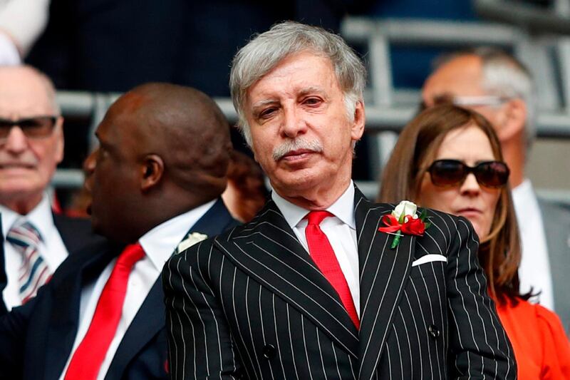 (FILES) In this file photo taken on May 27, 2017 Arsenal's US owner Stan Kroenke waits for kick off in the English FA Cup final football match between Arsenal and Chelsea at Wembley stadium in London on May 27, 2017.
Arsenal majority shareholder Stan Kroenke on August 7, 2018 announced an offer to buy the entire British football club, valuing it at £1.8 billion ($2.3 billion, 2 billion euros). / AFP PHOTO / Adrian DENNIS / NOT FOR MARKETING OR ADVERTISING USE / RESTRICTED TO EDITORIAL USE