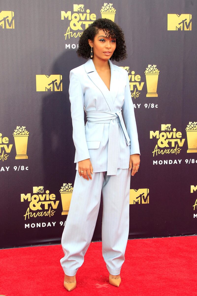 HIT
Yara Shahidi, one of the stars of the spin-off show 'Grown-ish', showed us all how to wear masculine suiting when she arrived in a pale blue suit, tied with a simple sash, by Tory Burch. A faint pinstripe added to the feel, while the trousers tapered perfectly to the ankle at the ankle to sit over her Christian Louboutin nude heels
