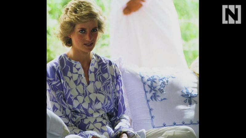 The real style highlight of her 1989 UAE tour is seen in images of Diana sitting cross-legged in the majlis, wearing white trousers under a blue and white tunic. Video screengrab