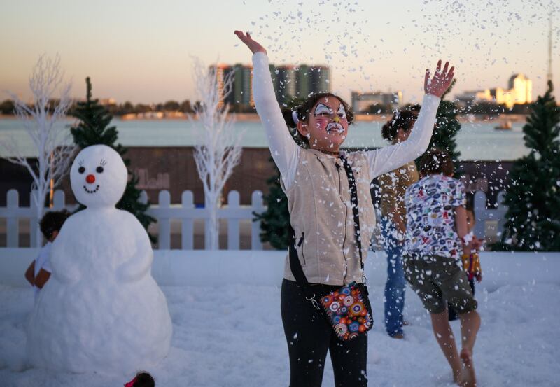 Abu Dhabi, United Arab Emirates, December 31, 2017.   New Year's Eve At the Abu Dhabi New Year's Eve Village.   Free for all at the Snow Fight area.
Victor Besa for The National.
National
Reporter:  John Dennehy