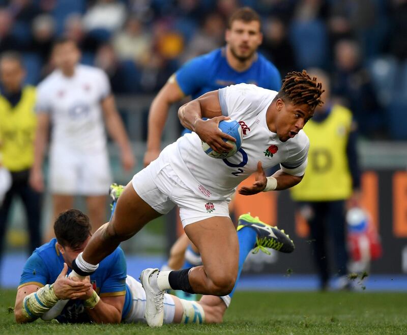 ROME, ITALY - FEBRUARY 04:  Anthony Watson of England tackled by Sebastian Negri of Italy during the NatWest Six Nations round One match between Italy and Engalnd at Stadio Olimpico on February 4, 2018 in Rome, Italy.  (Photo by Shaun Botterill/Getty Images)