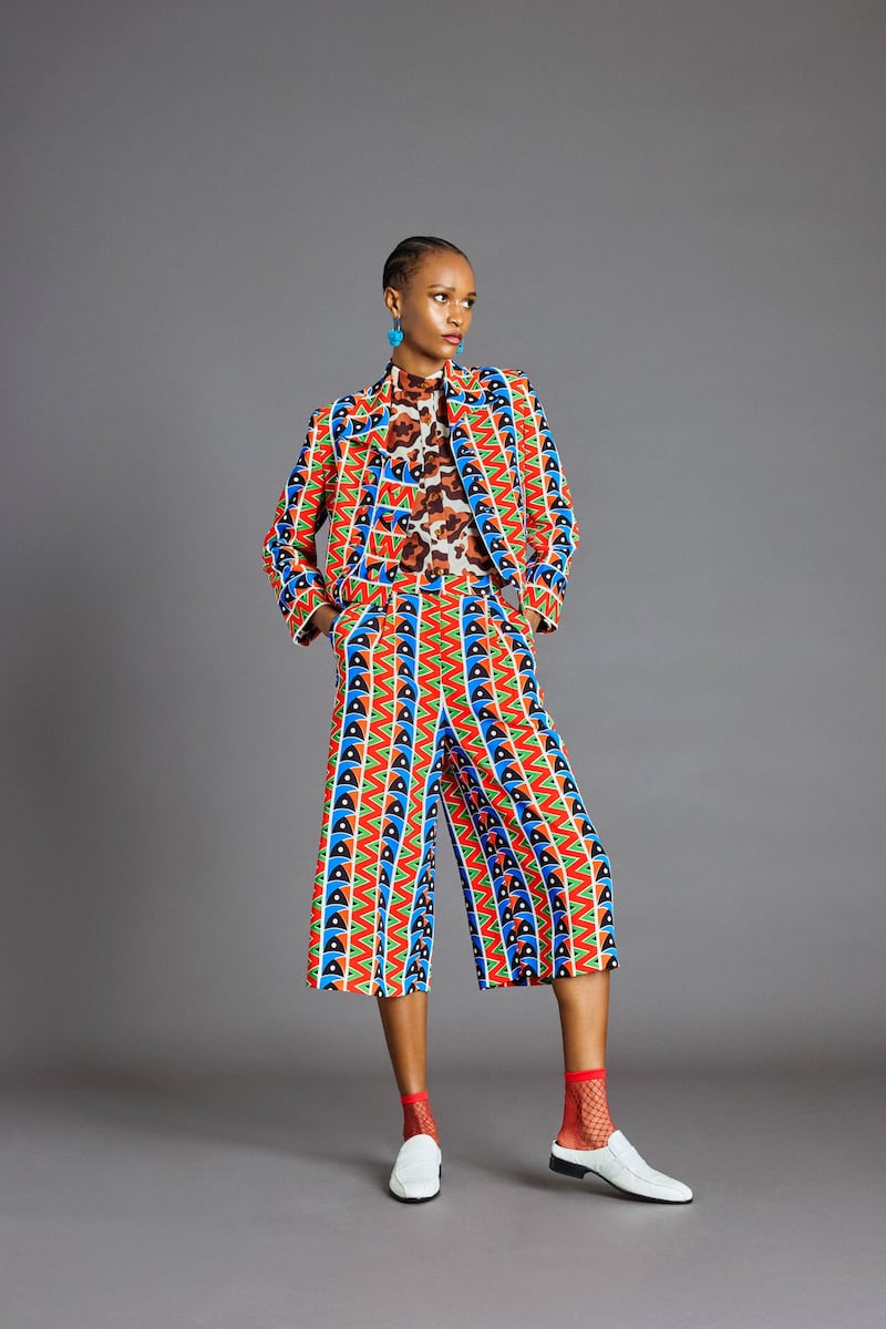 With patterns inspired by British-Argentinian artist Eileen Agar, Duro Olowu delivered sassy tailoring for spring/summer 2022