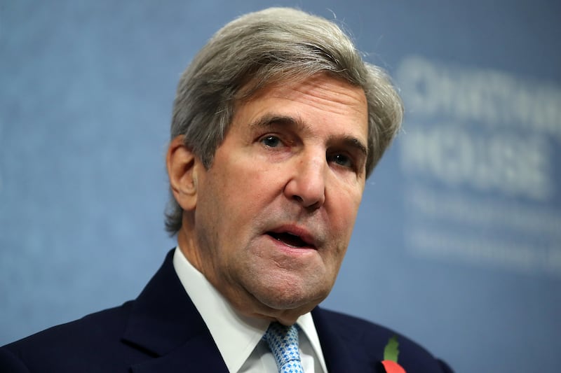 LONDON, ENGLAND - NOVEMBER 06:  Former U.S. Secretary of State John Kerry speaks at Chatham Houes on November 6, 2017 in London, England. Mr Kerry was speaking during an event entitled 'The Iran Nuclear Deal: Reflections on the First Two Years'  (Photo by Dan Kitwood/Getty Images)