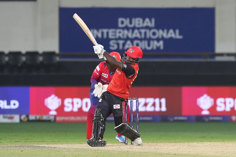 Sherfane Rutherford on his way to 50 for Desert Vipers in their 22-run win over Dubai Capitals in the DP World International League T20 match at Dubai International Stadium on February 2, 2023. All photos by Creimas


