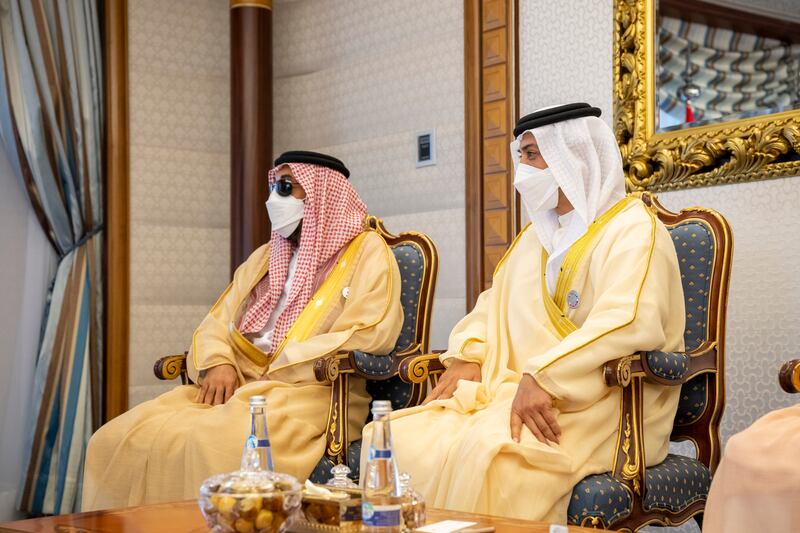 Sheikh Mansour bin Zayed and Sheikh Tahnoon bin Zayed attend a meeting with Sheikh Mishal Al Ahmad Al Jaber Al Sabah.