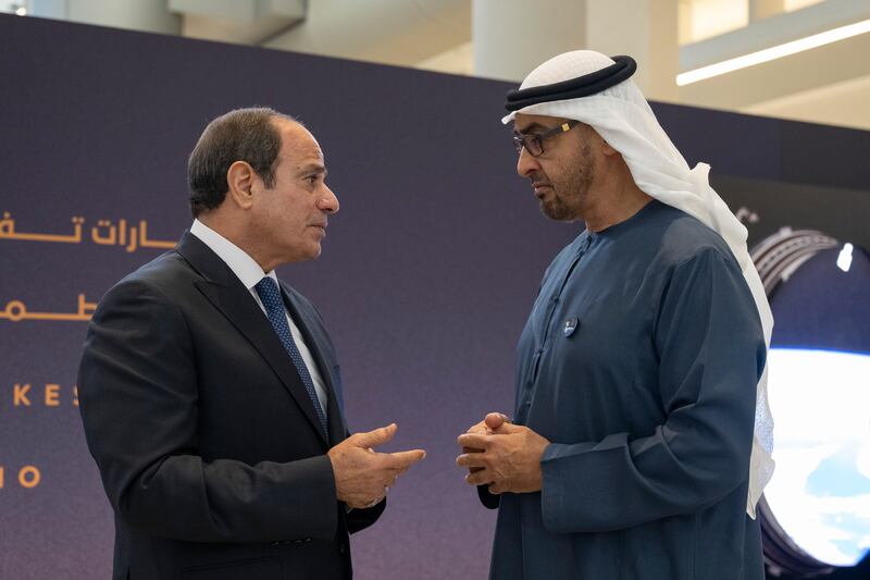 President Sheikh Mohamed speaks with Mr El Sisi at Abu Dhabi International Airport