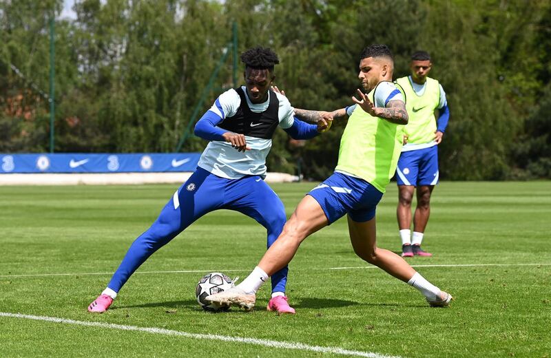 COBHAM, ENGLAND - MAY 27:  Callum Hudson-Odoi and Emerson of Chelsea during a training session at Chelsea Training Ground on May 27, 2021 in Cobham, England. (Photo by Darren Walsh/Chelsea FC via Getty Images)