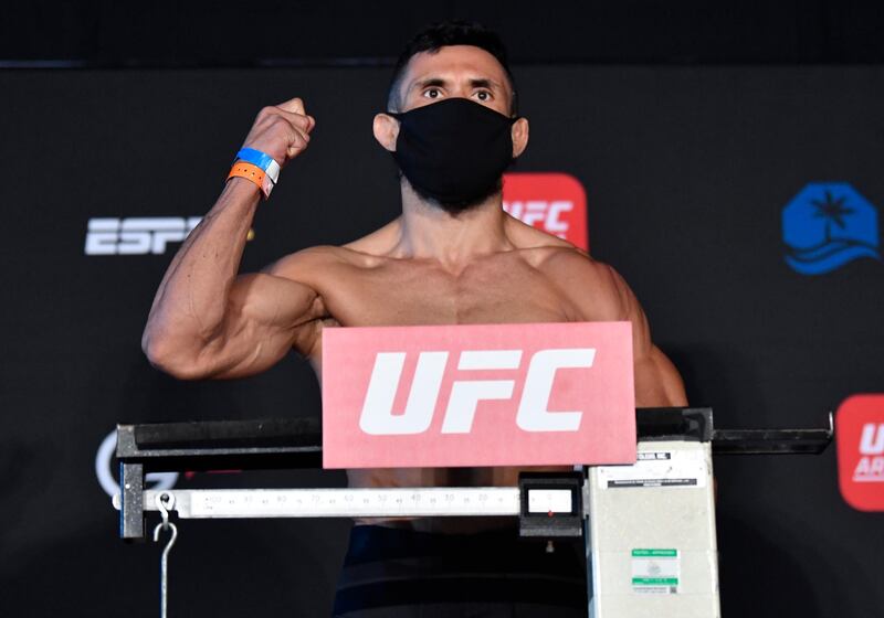 ABU DHABI, UNITED ARAB EMIRATES - JANUARY 19: Douglas Silva de Andrade of Brazil poses on the scale during the UFC weigh-in at Etihad Arena on UFC Fight Island on January 19, 2021 in Abu Dhabi, United Arab Emirates. (Photo by Jeff Bottari/Zuffa LLC) *** Local Caption *** ABU DHABI, UNITED ARAB EMIRATES - JANUARY 19: Douglas Silva de Andrade of Brazil poses on the scale during the UFC weigh-in at Etihad Arena on UFC Fight Island on January 19, 2021 in Abu Dhabi, United Arab Emirates. (Photo by Jeff Bottari/Zuffa LLC)