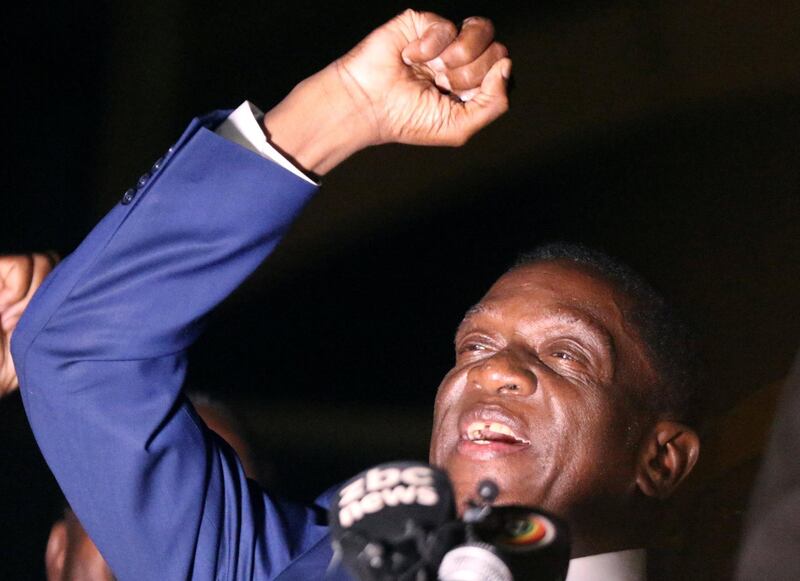 Zimbabwe's former vice president Emmerson Mnangagwa, who is due to be sworn in to replace Robert Mugabe as President, addresses supporters in Harare, Zimbabwe, November 22, 2017. REUTERS/Philimon Bulawayo