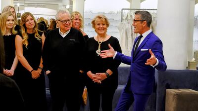 Randy Fenoli introduces the Kleinfeld team.