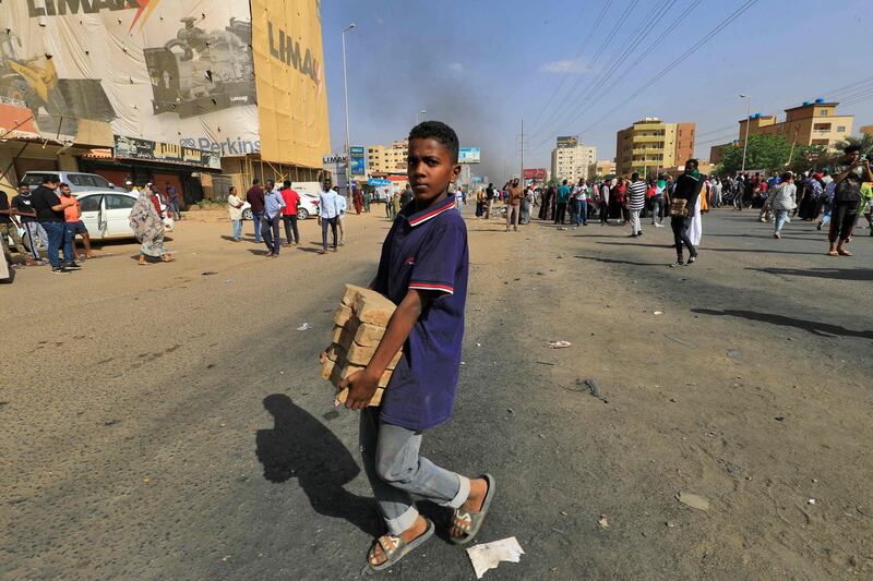 Soldiers detained Sudan's prime minister over his refusal to support their 'coup', the Information Ministry said, after weeks of tensions between military and civilian figures.