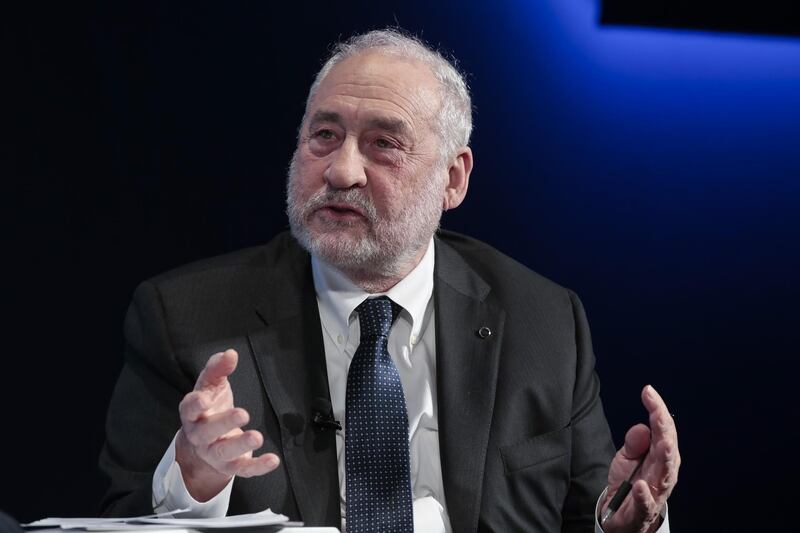 Joseph Stiglitz, economics professor at Columbia University, gestures as he speaks during a panel session on day three of the World Economic Forum (WEF) in Davos, Switzerland, on Thursday, Jan. 25, 2018. World leaders, influential executives, bankers and policy makers attend the 48th annual meeting of the World Economic Forum in Davos from Jan. 23 - 26. Photographer: Jason Alden/Bloomberg