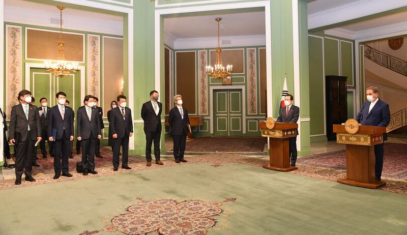 South Korean Prime Minister Chung Sye-kyun holding a joint news conference with Iran's First Vice President Eshaq Jahangiri after talks at Sa'dabad Palace in Tehran, Iran. EPA