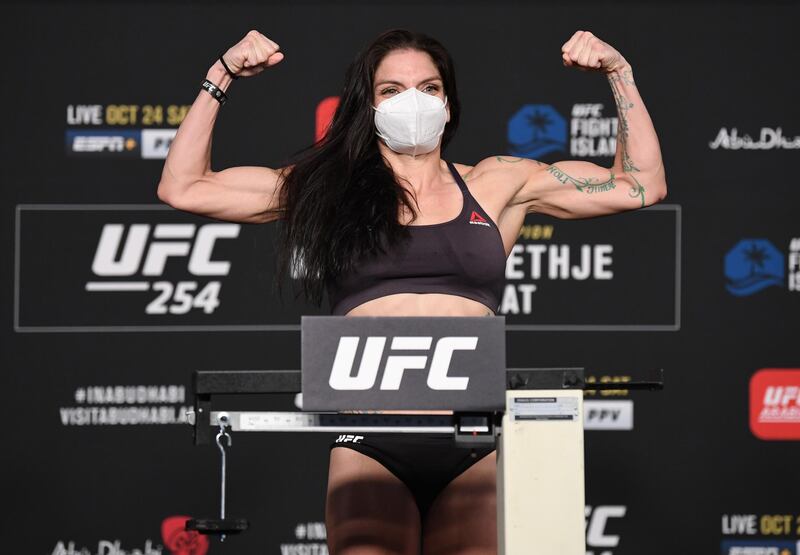 ABU DHABI, UNITED ARAB EMIRATES - OCTOBER 23: Lauren Murphy poses on the scale during the UFC 254 weigh-in on October 23, 2020 on UFC Fight Island, Abu Dhabi, United Arab Emirates. (Photo by Josh Hedges/Zuffa LLC)