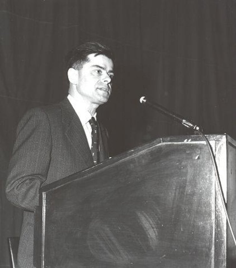 Professor Jeremy Morris addresses the World Conference of Cardiology in Washington in 1954.