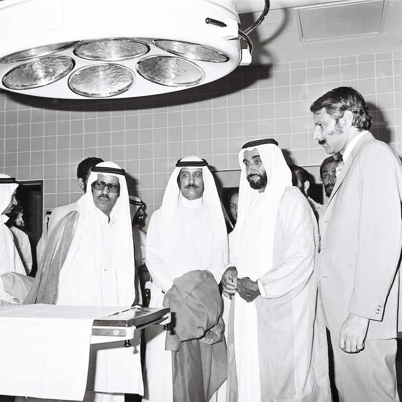 An image from the Itihad archive. Courtesy Al Itihad.
Abu Dhabi, UAE. 1978. Sheikh Zayed visiting a New Hospital. *** Local Caption ***  000023.JPG