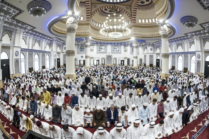 DUBAI, UNITED ARAB EMIRATES. 01 September 2017. Eid Al Adha morning prayers at the Al Farooq Omar bin Al Kahttab Mosque in Al Safa. (Photo: Antonie Robertson/The National) Journalist: None. Section: National.