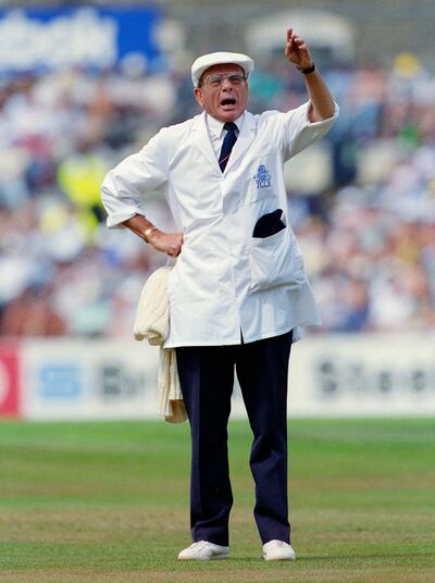LONDON, UNITED KINGDOM - JULY 01: Cricket umpire Harold 'Dickie' Bird reacts during a Test Match circa 1993 at the Oval, England.  (Photo Allsport/Getty Images)