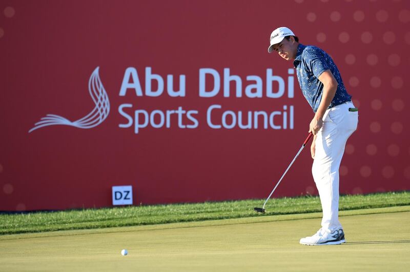 ABU DHABI, UNITED ARAB EMIRATES - JANUARY 16: Josh Hill of England putts on the eighteenth green during Day One of the Abu Dhabi HSBC Championship at Abu Dhabi Golf Club on January 16, 2020 in Abu Dhabi, United Arab Emirates. (Photo by Ross Kinnaird/Getty Images)