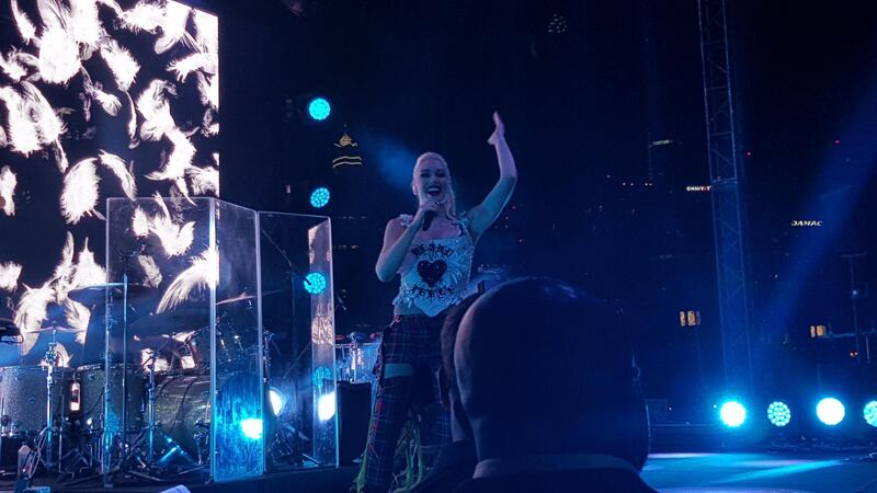 Gwen Stefani performs at Renaissance Downtown Hotel. Photo by Saeed Saeed