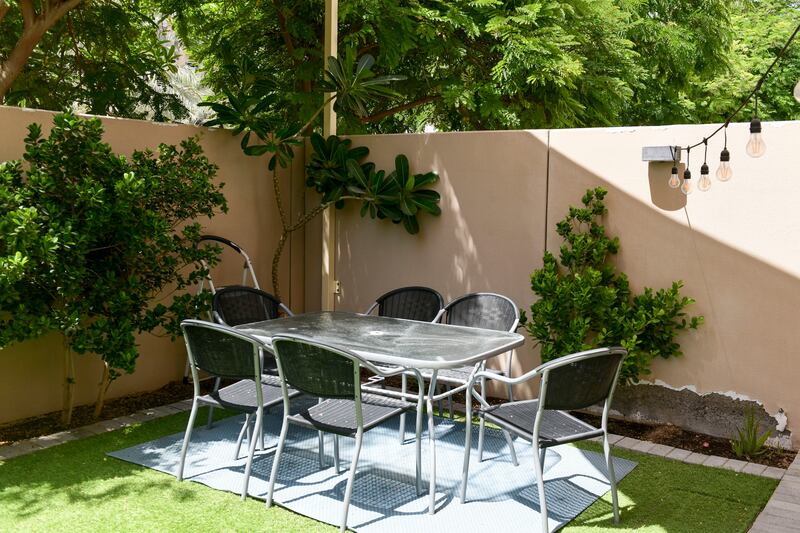 The dining table in the garden.