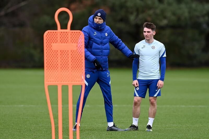 COBHAM, ENGLAND - JANUARY 28:  Thomas Tuchel and Billy Gilmour of Chelsea during a training session at Chelsea Training Ground on January 28, 2021 in Cobham, England. (Photo by Darren Walsh/Chelsea FC via Getty Images)