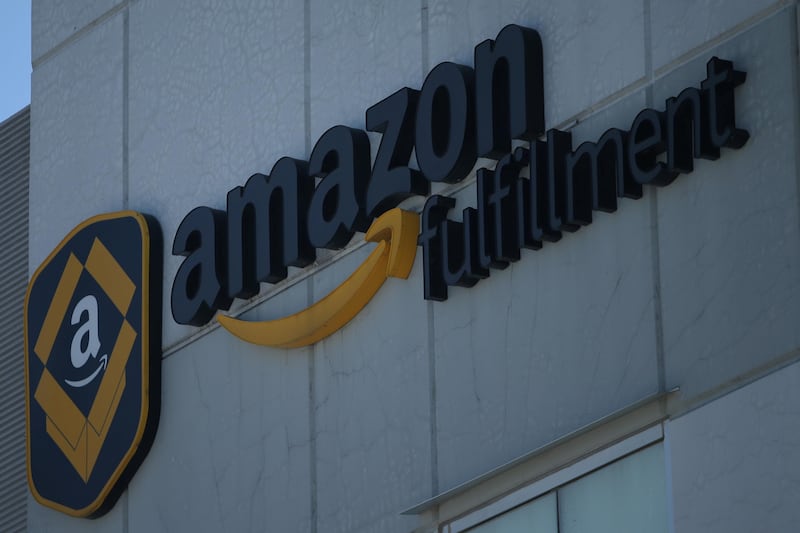A view of the Amazon fulfillment logo in Mexico City, Mexico, September 12, 2017. Picture taken September 12, 2017. REUTERS/Edgard Garrido