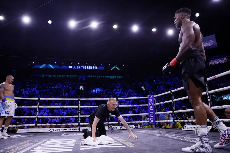 The ring is cleaned between rounds. Reuters