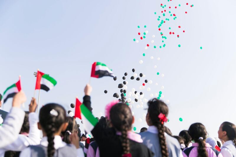 FUJAIRAH, UNITED ARAB EMIRATES - NOV 28:

Balloons with the colors of the UAE flag fly up Fujairah skies.

Al Fujairah began it's UAE National Day celebrations with a national parade.

(Photo by Reem Mohammed/The National)

Reporter:  Ruba Haza
Section: NA