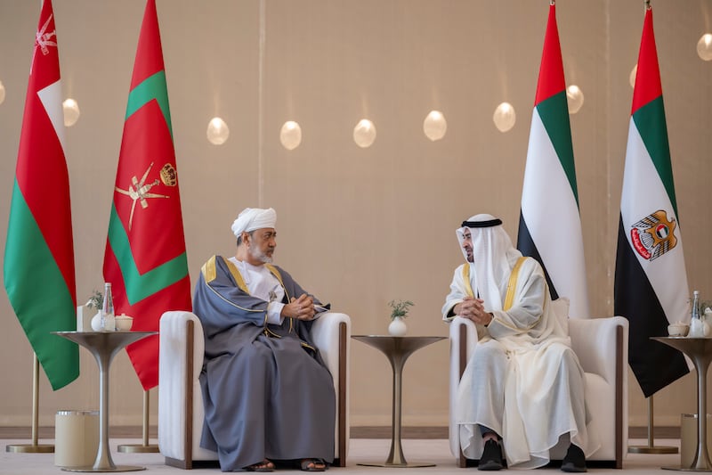 President Sheikh Mohamed receives Sultan Haitham of Oman for a state visit