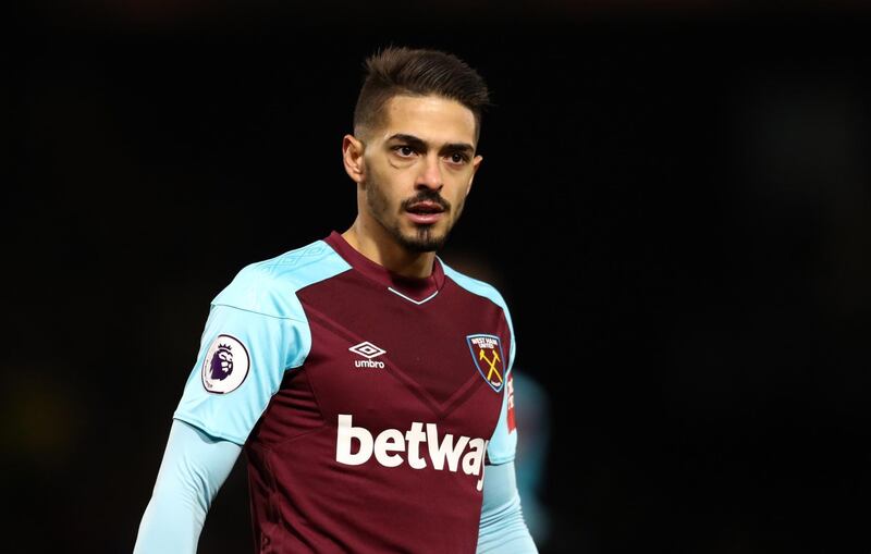 WATFORD, ENGLAND - NOVEMBER 19: Manuel Lanzini of West Ham United during the Premier League match between Watford and West Ham United at Vicarage Road on November 19, 2017 in Watford, England. (Photo by Catherine Ivill/Getty Images)