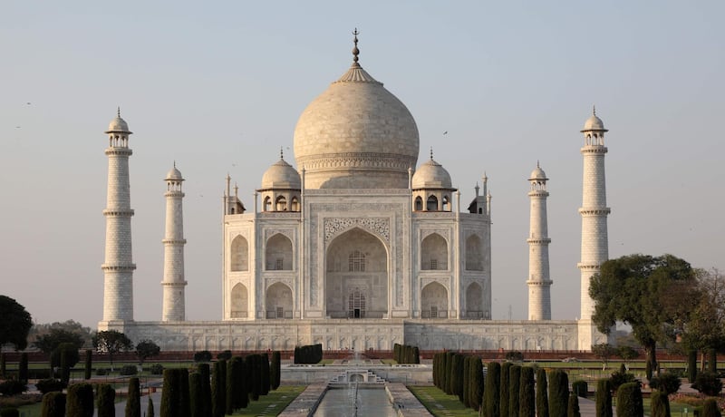 (FILE) In this photograph taken on March 11, 2018, the Taj Mahal mausoleum is pictured in the Indian city of Agra.
India's top court on May 1 sharply criticised the government for failing to protect the Taj Mahal, the legendary centuries-old monument to love which has been changing colour because of pollution.
 / AFP PHOTO / Ludovic MARIN