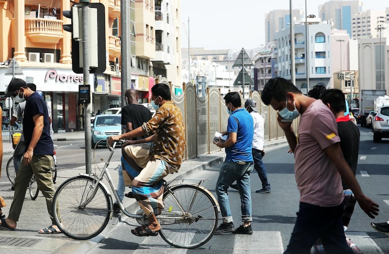 DUBAI, UNITED ARAB EMIRATES , June 24 – 2020 :- People wearing protective face mask as a preventive measure against the spread of coronavirus in Deira Dubai. (Pawan Singh / The National) For News/Stock