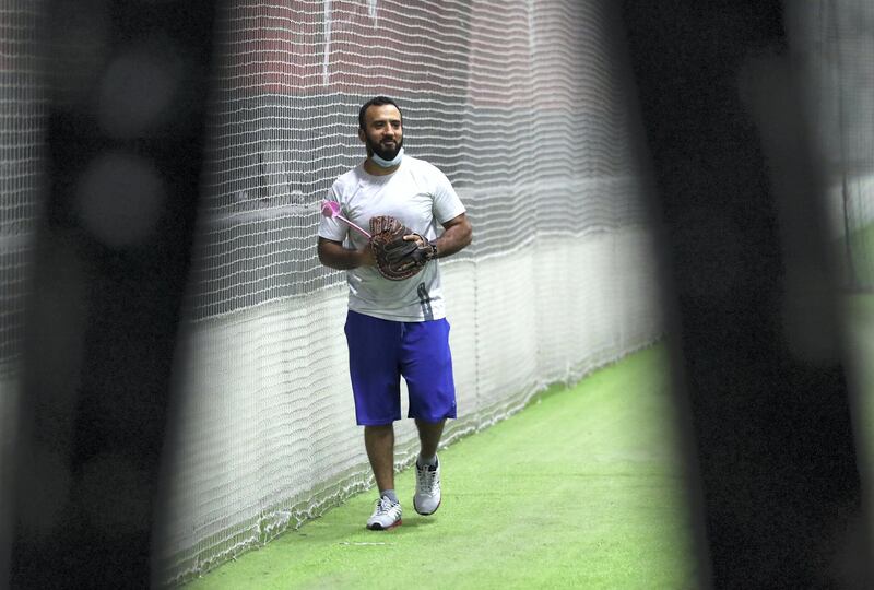 Dubai, United Arab Emirates - Reporter: Paul Radley. Sport. UAE batsman Basil Hameed (UAE kit) training with freelance coach Mohsin Arif. Tuesday, June 30th, 2020. Dubai. Chris Whiteoak / The National