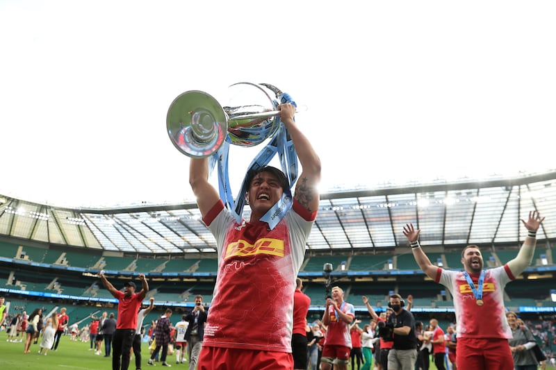 Marcus Smith celebrates with the trophy after beating Exeter. Getty