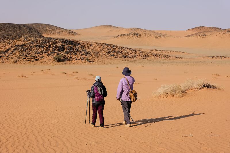 Mark Evans and Reem Philby walk in the deserts of western Arabia. All photos unless otherwise stated: Ana-Maria Pavalache / Heart of Arabia expedition