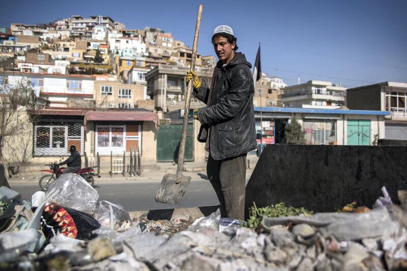 Trash is a serious problem in Kabul, with the city's municipality saying that between 2,500-2,800 metric tonnes of garbage are produced every day. 