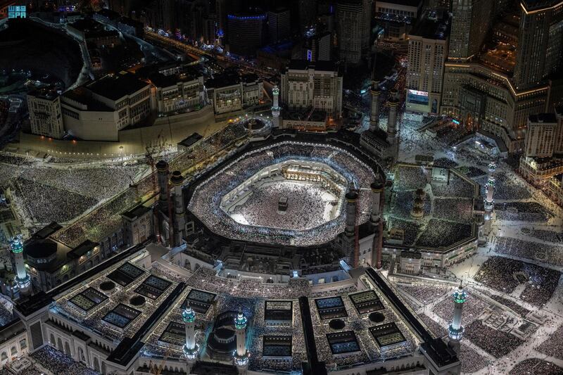Muslims performing evening prayers on the 29th night of Ramadan at the Grand Mosque in Makkah