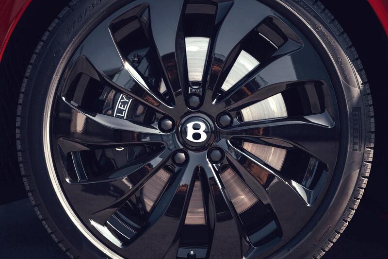 The Flying Spur's rims.