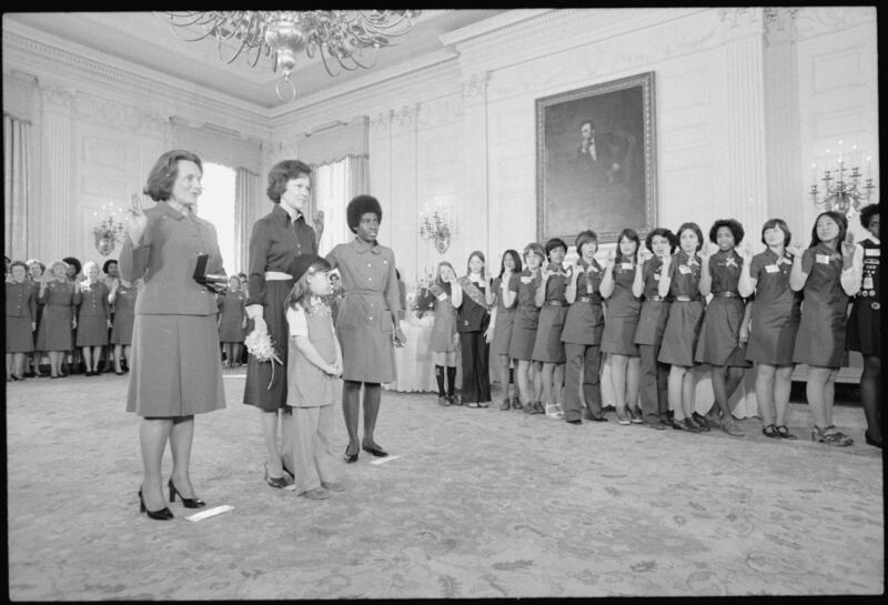 Rosalynn Carter with members of the Girl Scouts of America in the White House in March 1977. Photo: US National Archives 