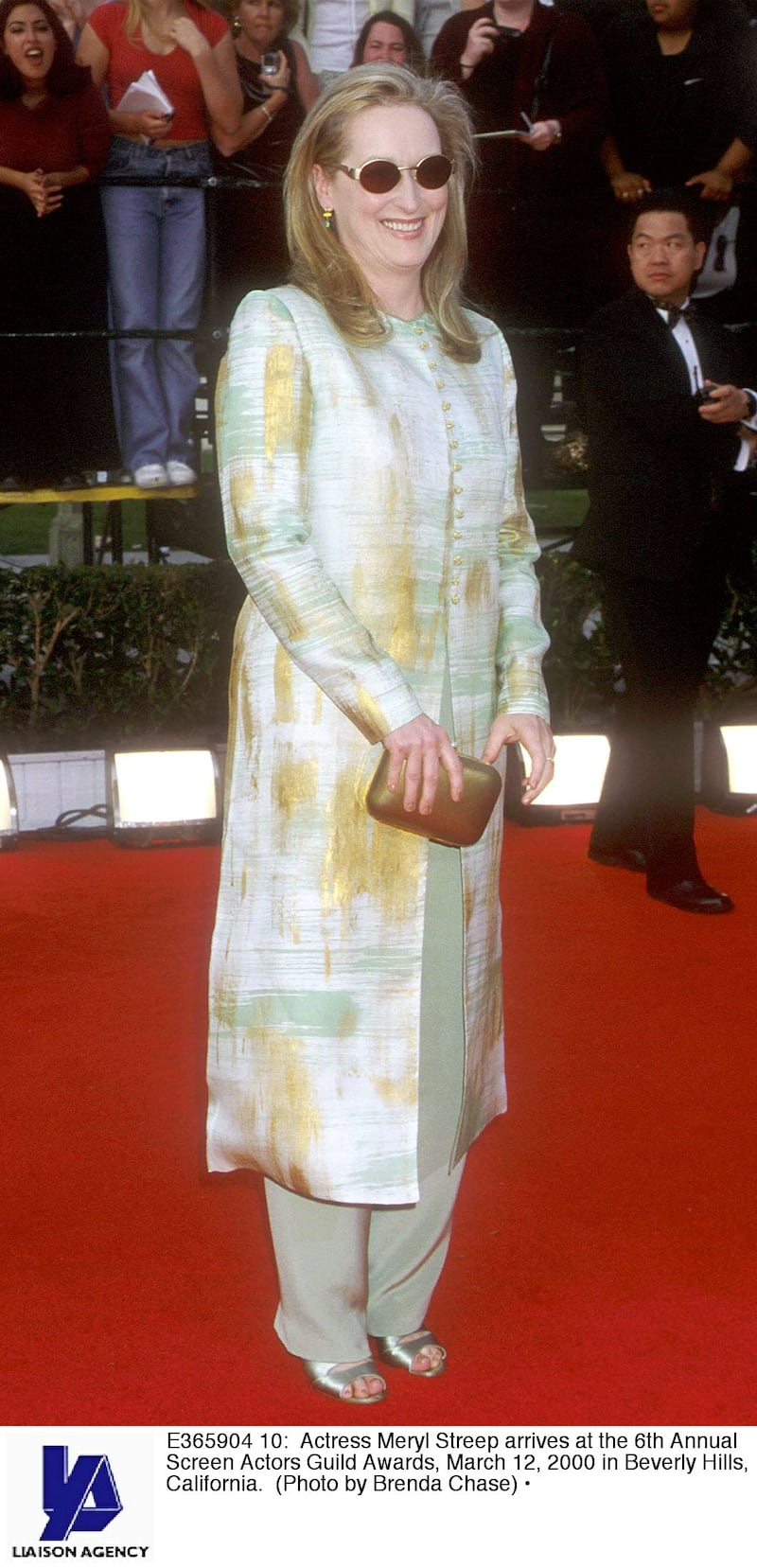 E365904 10: Actress Meryl Streep arrives at the 6th Annual Screen Actors Guild Awards, March 12, 2000 in Beverly Hills, California. (Photo by Brenda Chase)