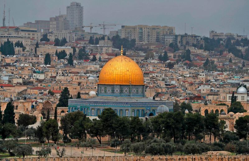 A picture taken from the Mount of Olives shows the Old City of Jerusalem with the Dome of the Rock mosque in the centre, on December 7, 2018. / AFP / AHMAD GHARABLI
