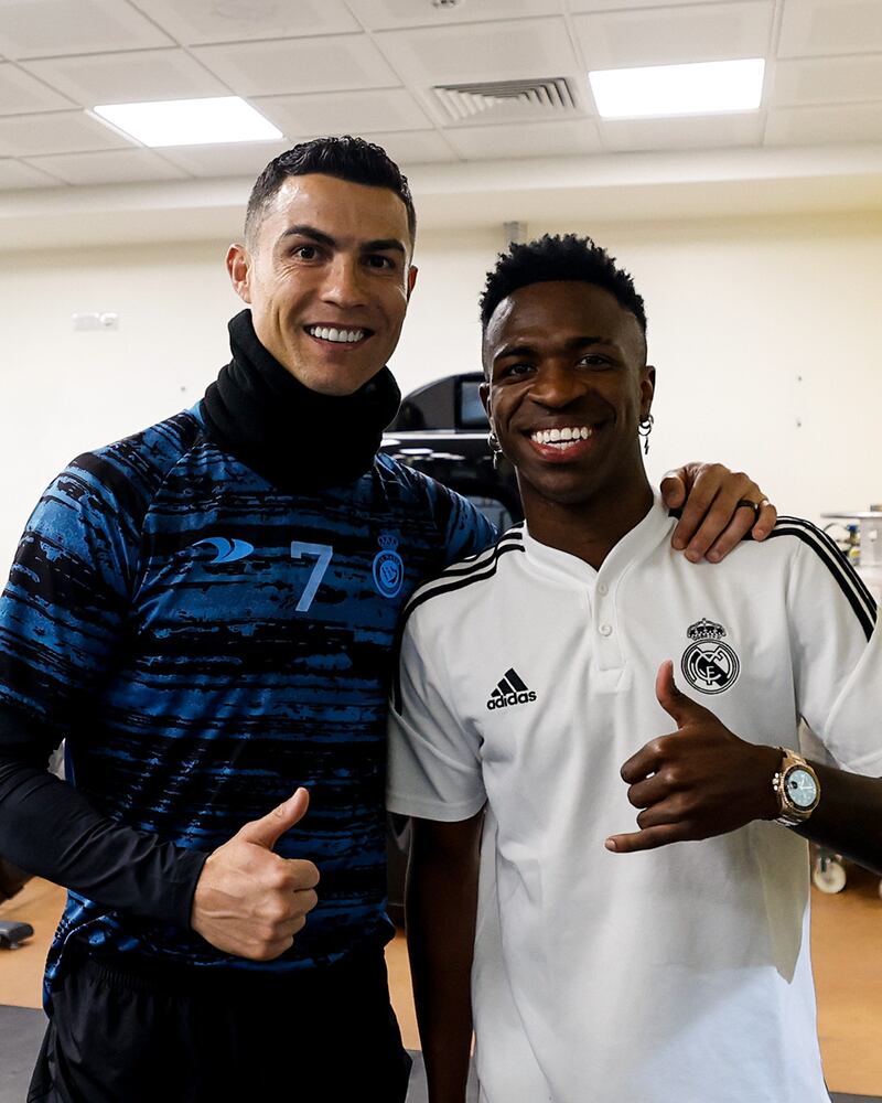 Cristiano Ronaldo with Vinicius Jr. Photo: Real Madrid Twitter / @realmadriden