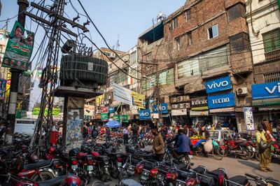 Power lines in Lahore, Pakistan, on Monday after millions were affected by a power grid failure. Bloomberg