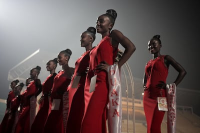 The Miss Central African Republic 2018 contestants are waiting for the jury's verdict in an evening gowns during the beauty pageant, in Bangui, on December 09, 2018.   The Miss Central African Republic beauty pageant has disappeared from the country since 2015, and resurrected thanks to Russia, already present through military donations. / AFP / FLORENT VERGNES
