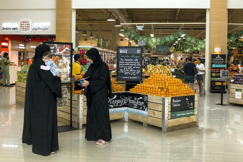 DUBAI, UNITED ARAB EMIRATES - Jan 1, 2018. 

Spinneys introduces VAT on the first day of the year.

(Photo by Reem Mohammed/The National)

Reporter: Haneen Dajani

Section: NA