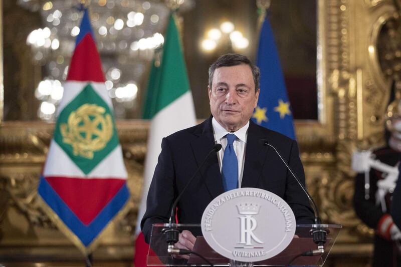 Former head of the BCE (European Central Bank) Mario Draghi gives a press conference after a meeting with the Italian president, at the Quirinal palace in Rome, on February 3, 2021. Italy's president is expected February 3, to ask Mario Draghi, the former head of the European Central Bank, to lead the country out of the devastating coronavirus pandemic after the coalition government collapsed. He called for unity after being charged by Italy's president to form a new government, saying the country faced a "difficult moment". / AFP / POOL / Alessandra TARANTINO
