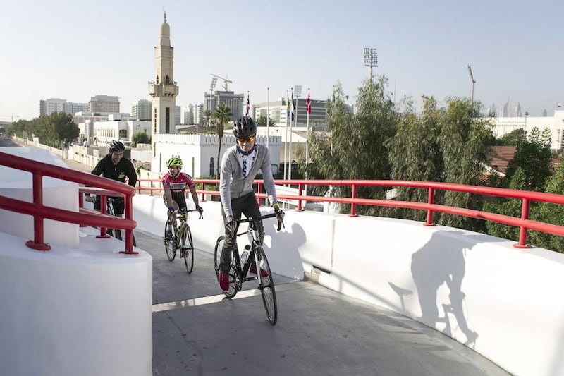 A group of cyclist take part of Dubai Desert Extreme morning ride to promote Cycle To Work campaign. Reem Mohammed / The National