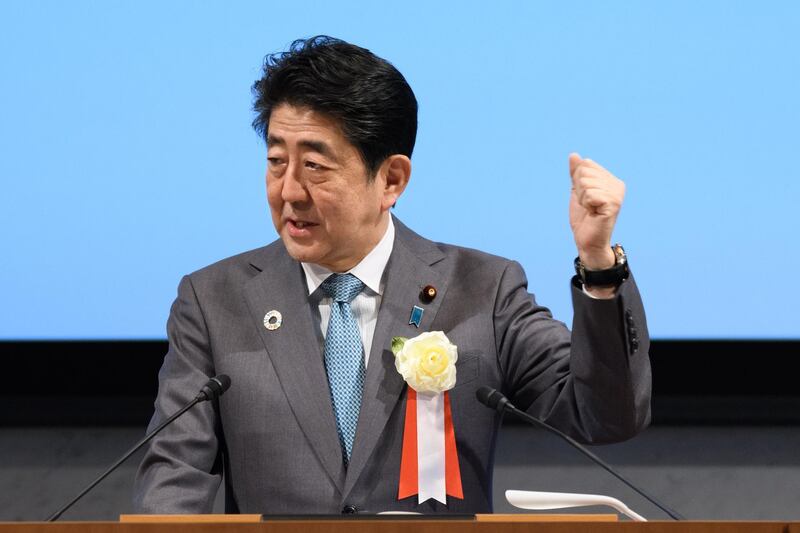 Shinzo Abe, Japan's Prime Minister, speaks during an event hosted by business lobby Keidanren (Japan Business Federation) in Tokyo, Japan, on Tuesday, Dec. 26, 2017. Abe said he wants Japanese companies to completely shake off their deflationary mindset next year. Photographer: Akio Kon/Bloomberg